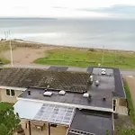 Vakantiehuis Four-bedroom In Brenderup Fyn