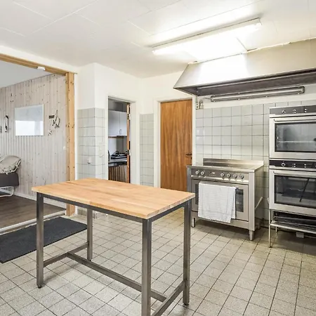 Four-bedroom In Brenderup Fyn