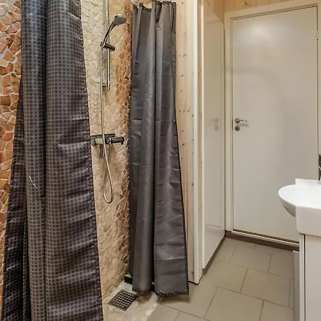 Four-bedroom In Brenderup Fyn Casa vacanze *